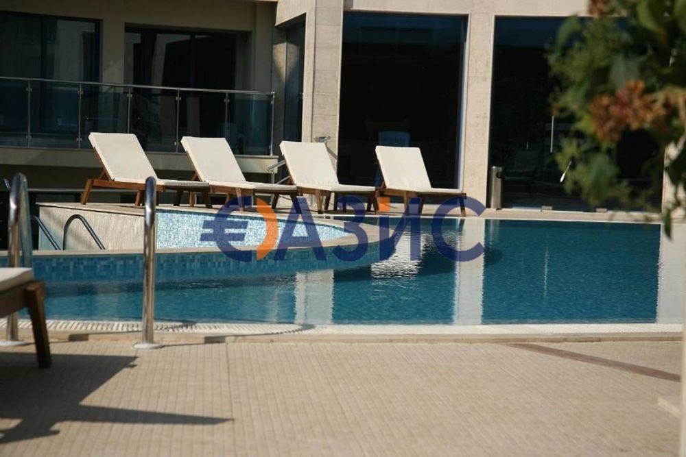 Продава се Двустаен апартамент в Обзор - 66 кв.м за 386 €/кв.м - Снимка #10