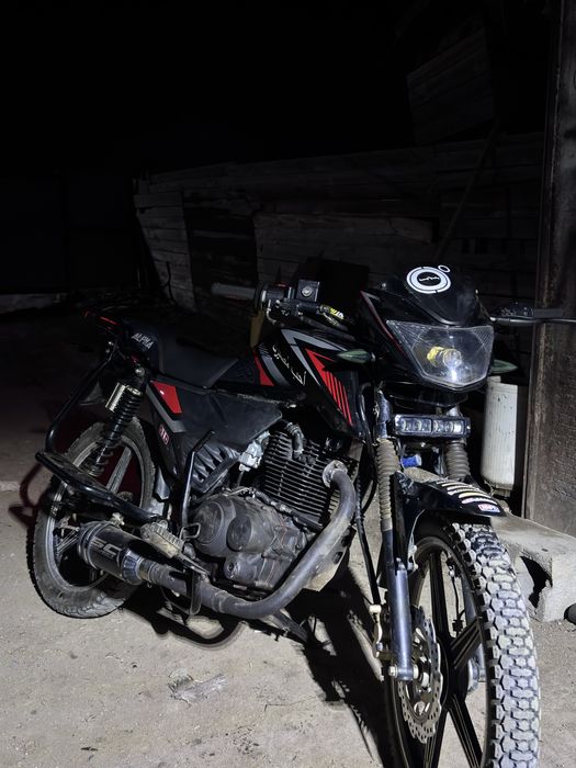 Продам мотоцикл 150кубов