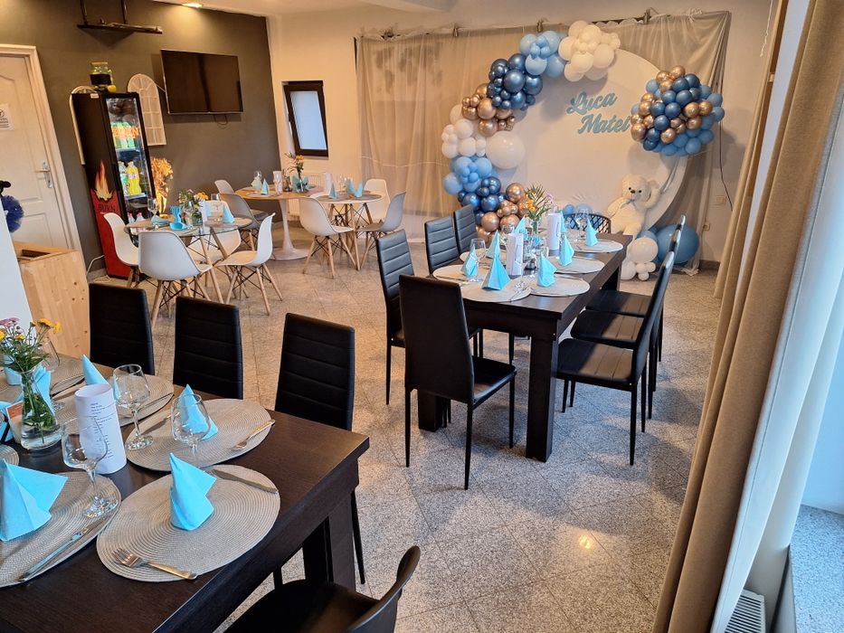 Locatie Restaurant pentru pentrceri aniversare, Moț, cununie, botez..