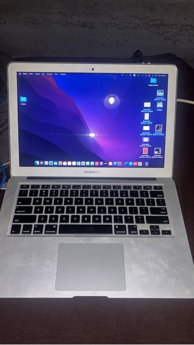 MacBook Air 13”