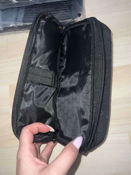 Ученически несесер