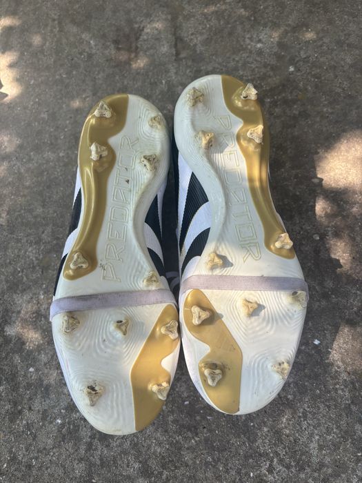 Бутонки adidas predator