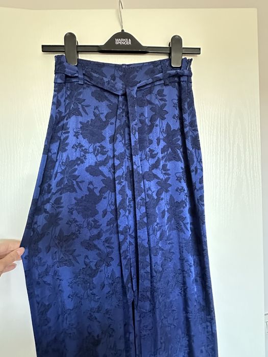 Pantaloni palazzo Zara Woman din jacard-brocart