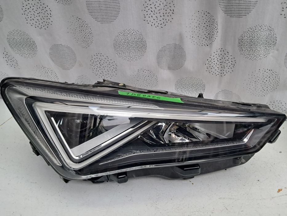 Фар  халоген  Seat Tarraco 2022г