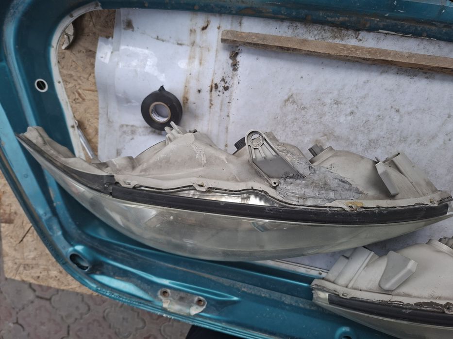 Фары на камри 35