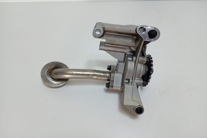 Pompa ulei 038115105C Audi A3 8P/8PA (facelift) seria