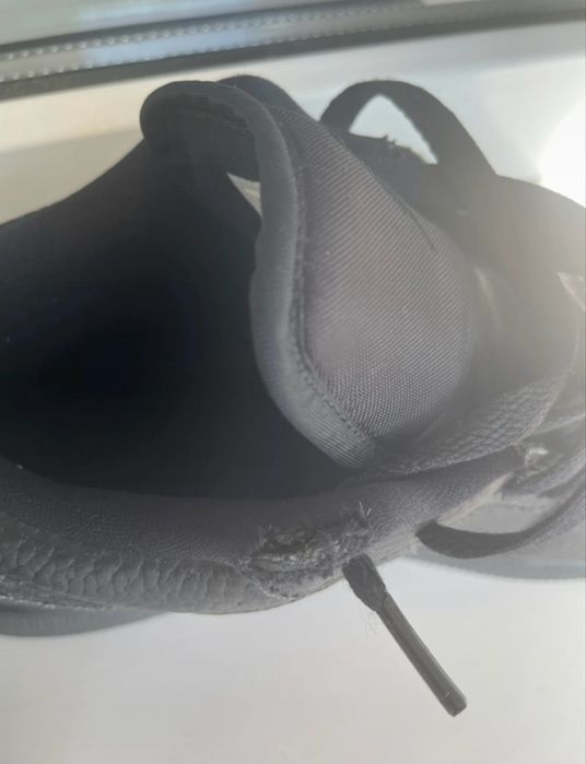 Jordan 1 low black