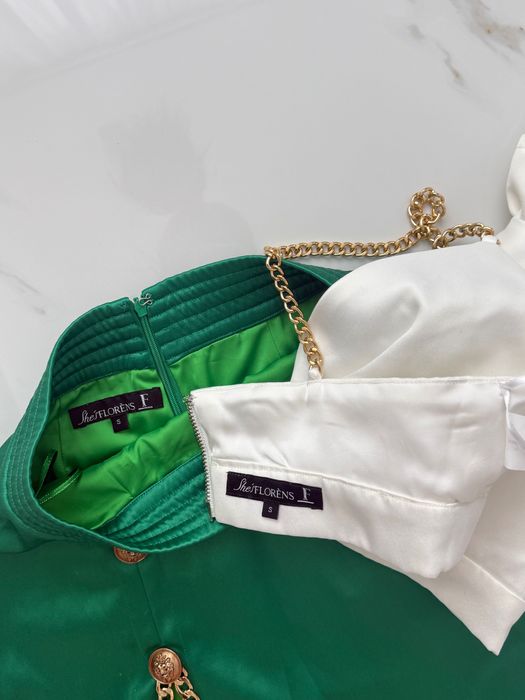 She’s Florense сет от две части