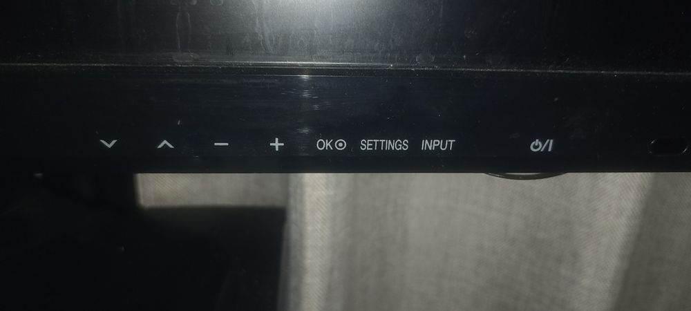 Телевизор/монитор LG 27"