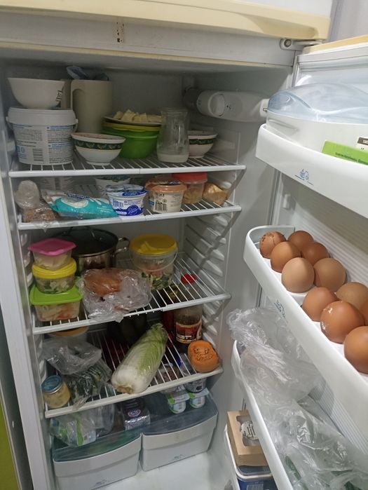 Продам холодильник