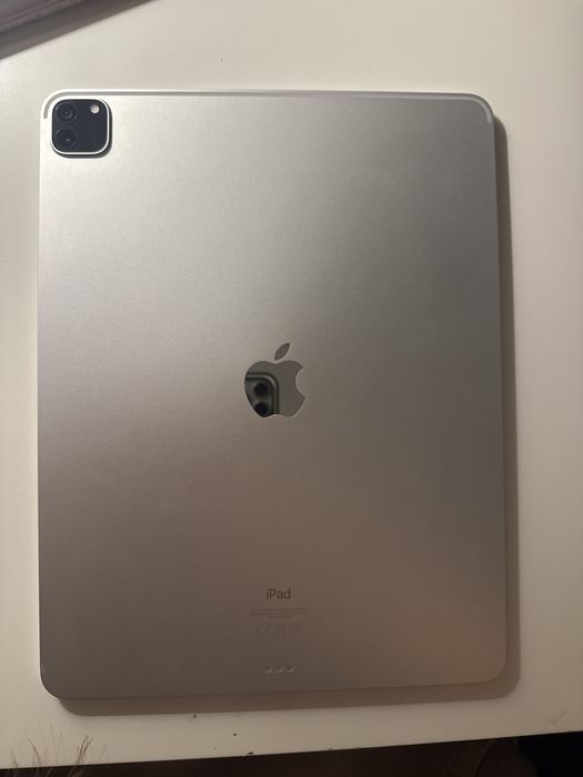 iPad Pro 12.9-inch (5th Generation) Wi-Fi