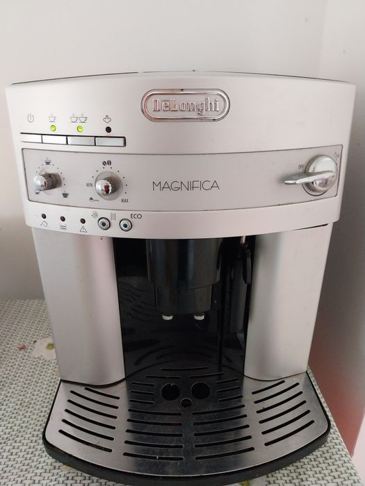 DeLonghi Magnifica 3200