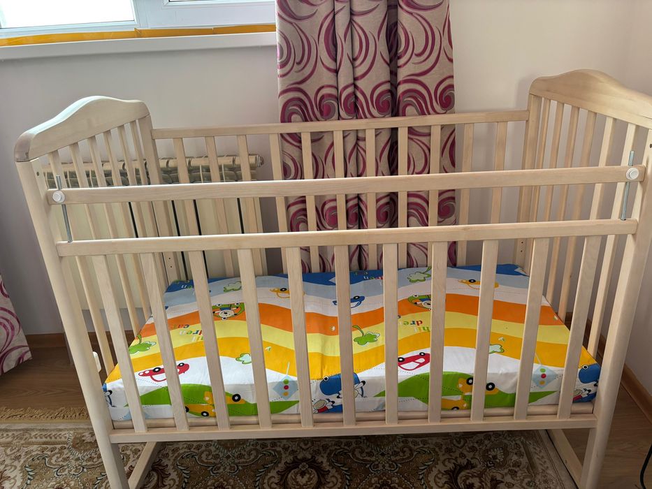 Продается Манеж детский почти новый