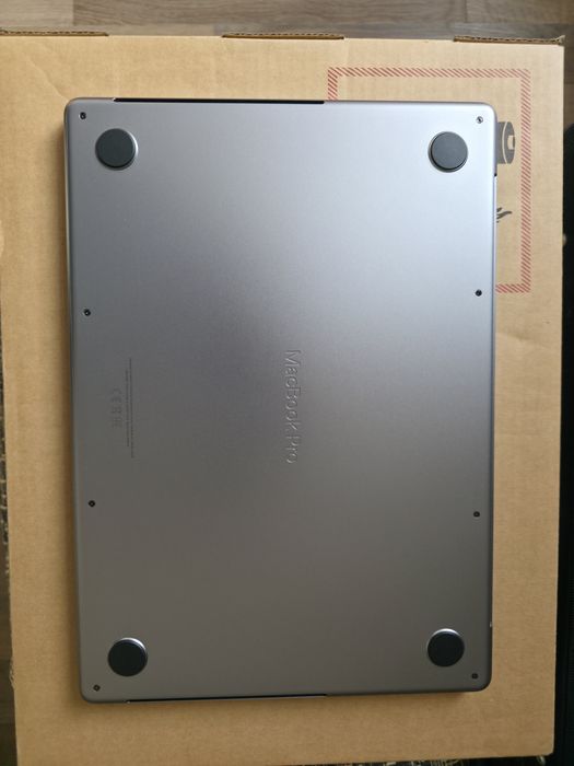 MacBook Pro 14 M3 chip