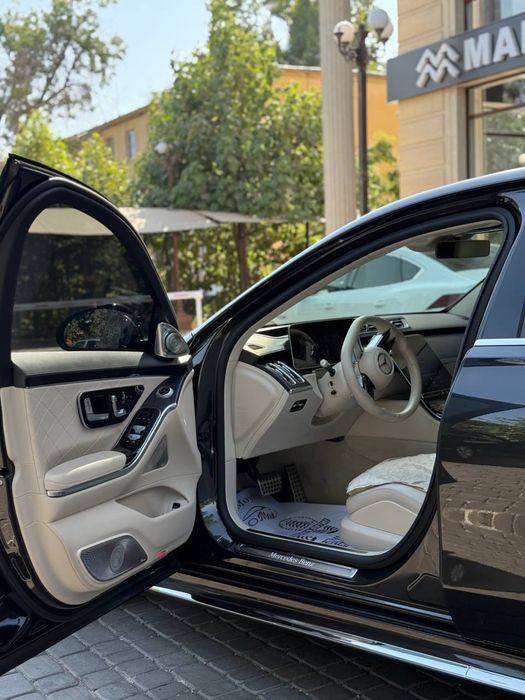 Mercedes benz w223 s500