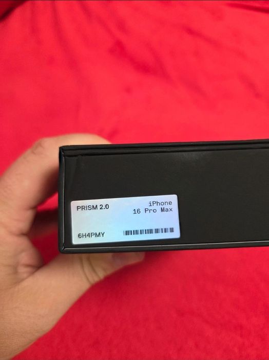 Vand Husa + skin si 2 folii premium pentru iPhone 16 Pro Max