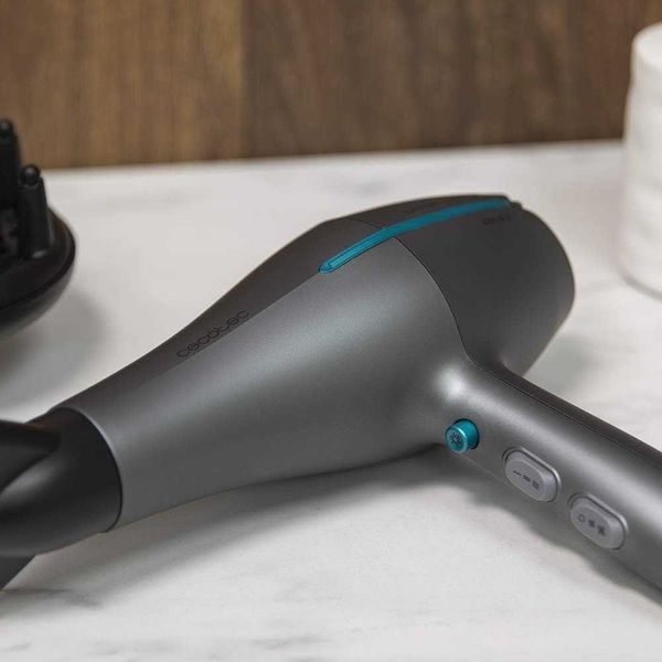 ПРОМО Нов Мощен Сешоар Cecotec Bamba IONICARE 5300, 2200W с Гаранция