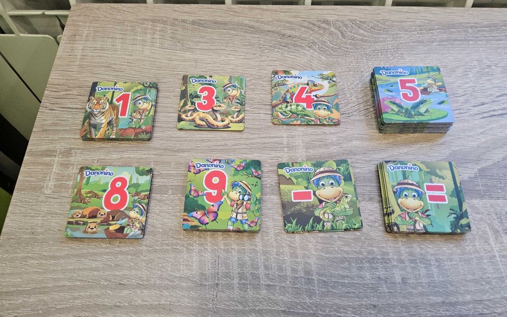 Играчки магнит данонино