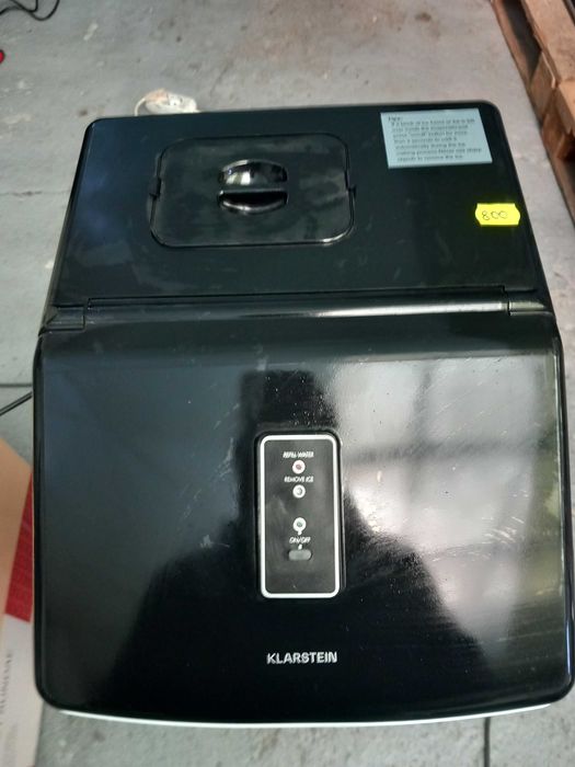 SUPER OFERTA Aparat de facut cuburi de gheata