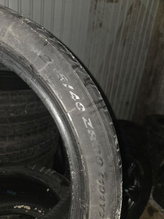 Продам шины пирелли разноразмерные