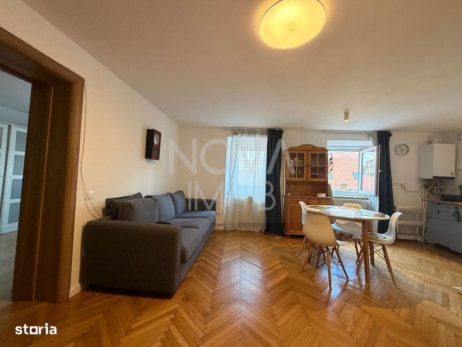 Apartament 3 camere, Ultracentral
