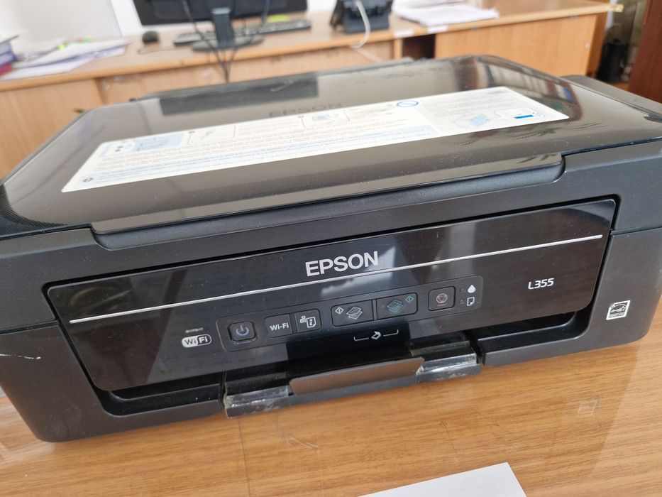 Продам принтер EPSON L355 (на запчасти)