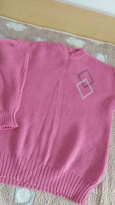 Младежки дамски вълнени блузи.