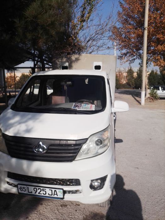 Changan sotiladi srochni juda