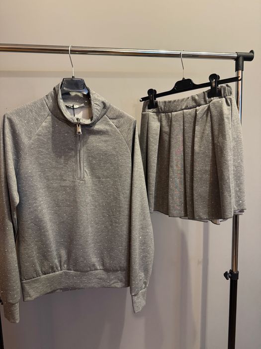 Блестящ сет пола и суитчър