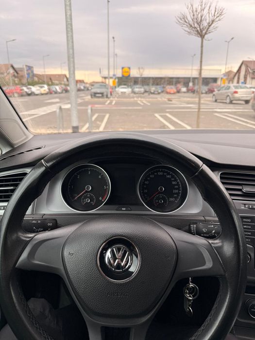 Vând VW Golf VII