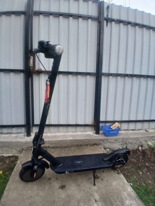 Trotineta Myria city traveller