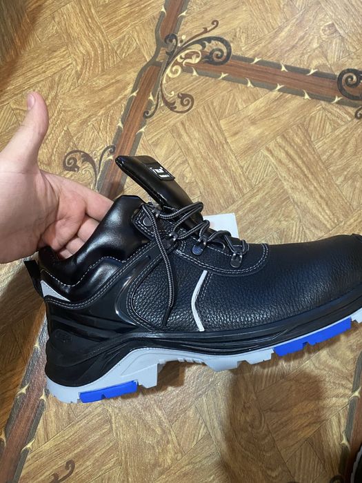 Продам Ботинки Talan