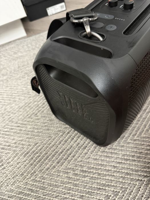 Jbl partybox on-the-go