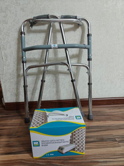 Медицинская кровать