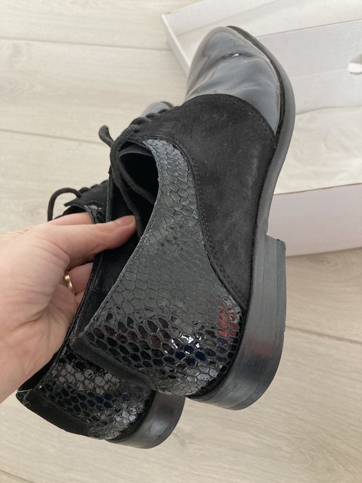 Официални мъжки обувки 41 номер лак+велур Desizo Monni