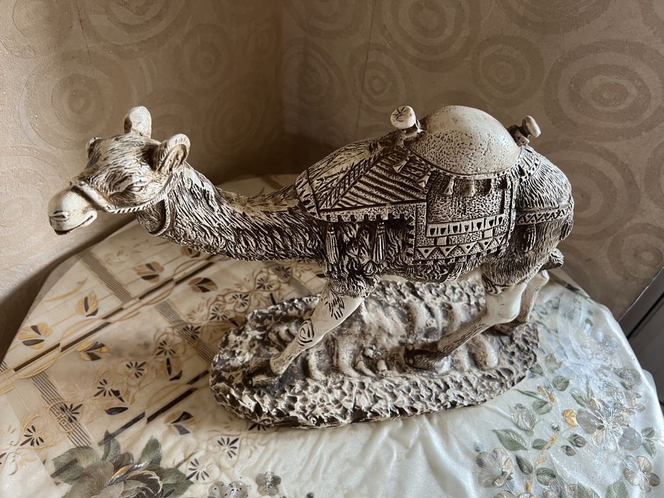 Статуэтка Верблюд