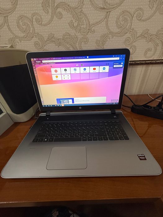 Ноутбук hp в отличном состояний