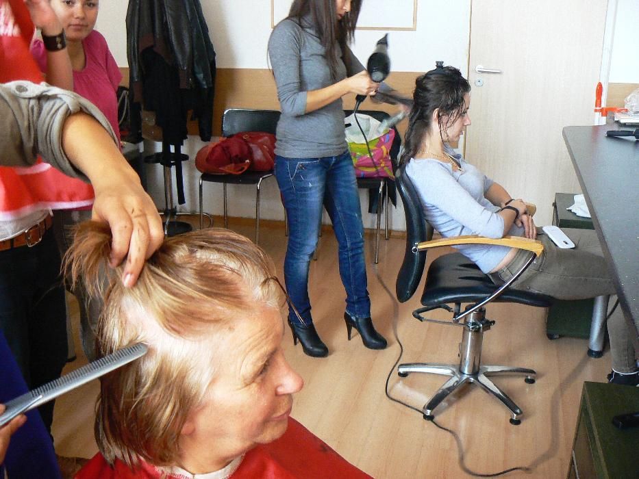 Фризьорски курсове в София, курс за фризьори, курс фризьорство, фризьо