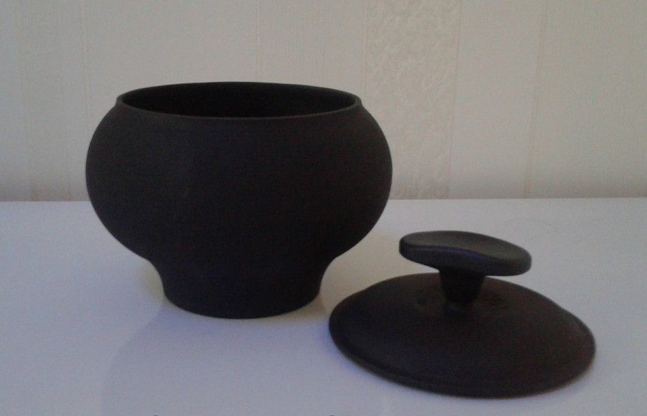 Лято чугунено гърне с капак, 0.75 л, 1,5 л, 4 л, 9 л