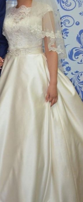 Свадебное платье