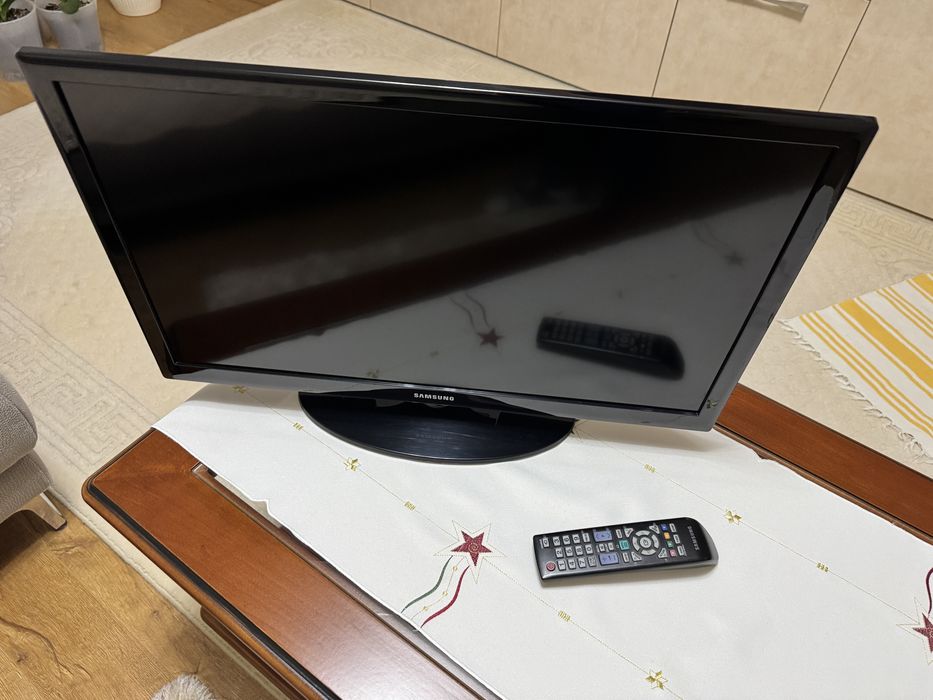 Televizor LED Samsung 26” (66 cm), HD Ready, 2x HDMI, USB