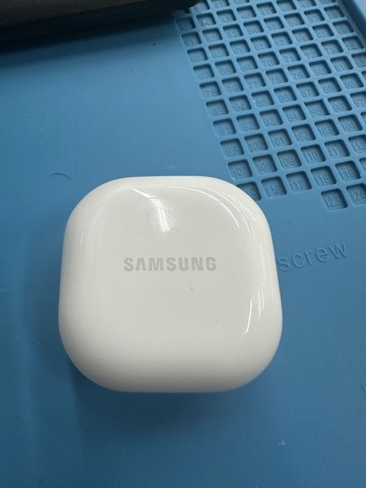 Наушники Samsung