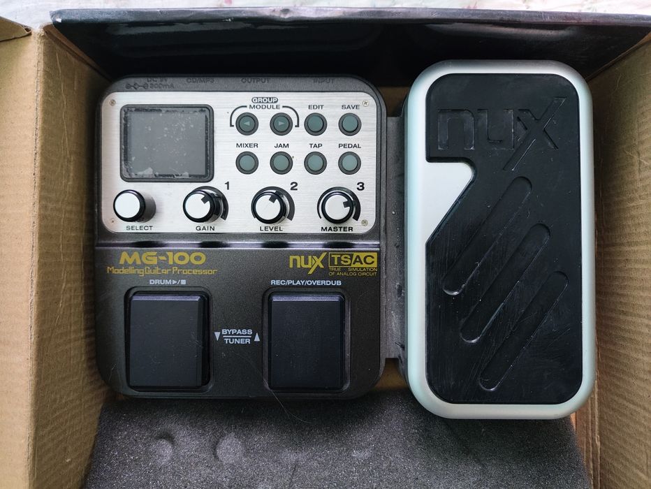 Гитарный процессор новый в пленке