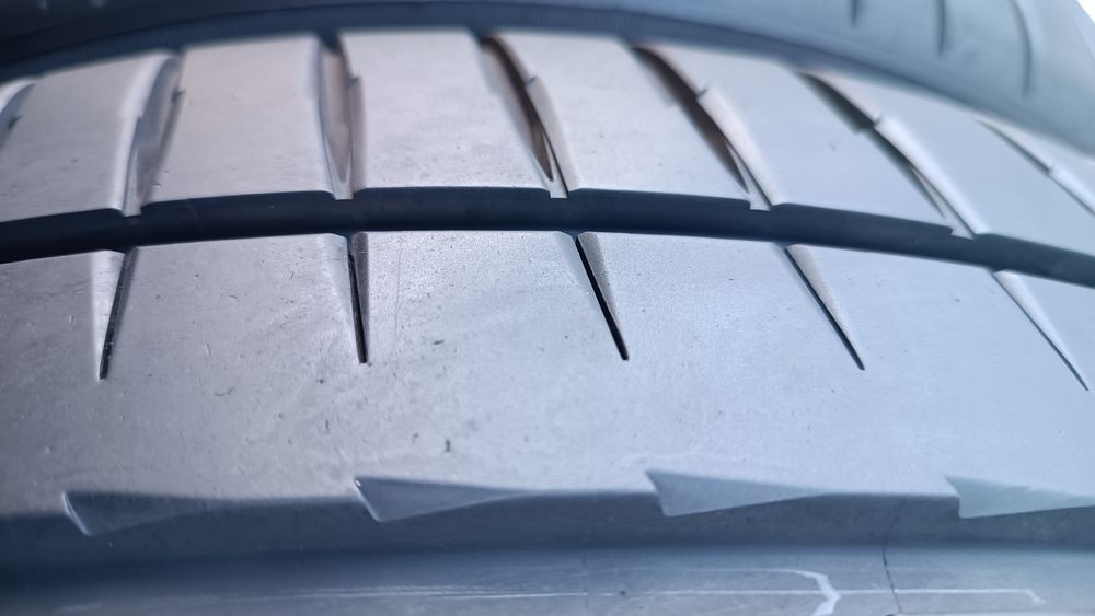245/45/19 и 275/40/19 Michelin