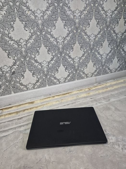 Продам ноутбук Asus
