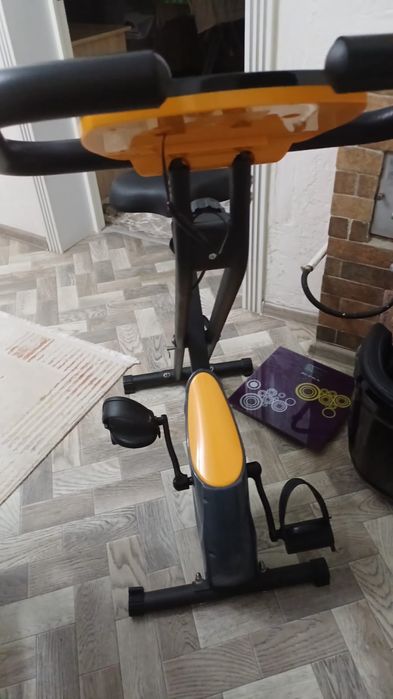 Велотренажер Genao, новый