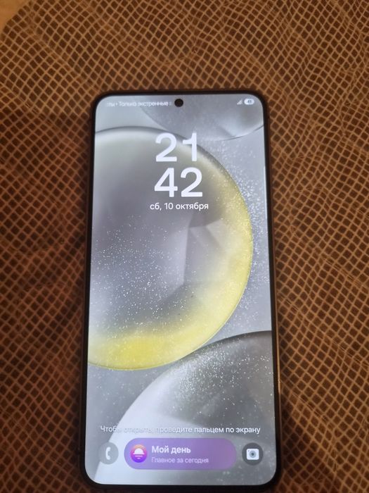Samsung s24 Самсунг с 24