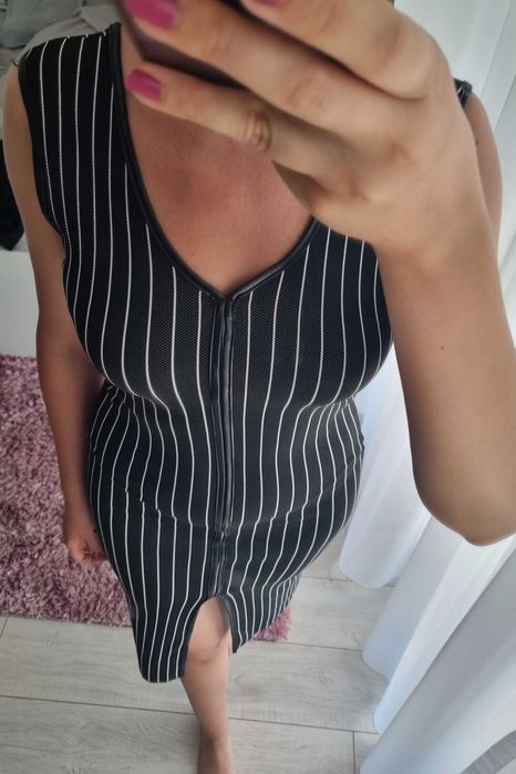 Rochie midi cu dungi