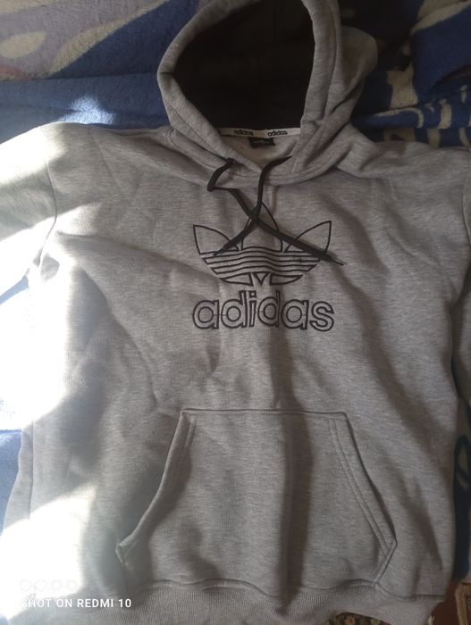 Vând trening Adidas Original