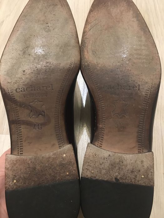 Pantofi  Cacharel din piele naturala  marimea 40